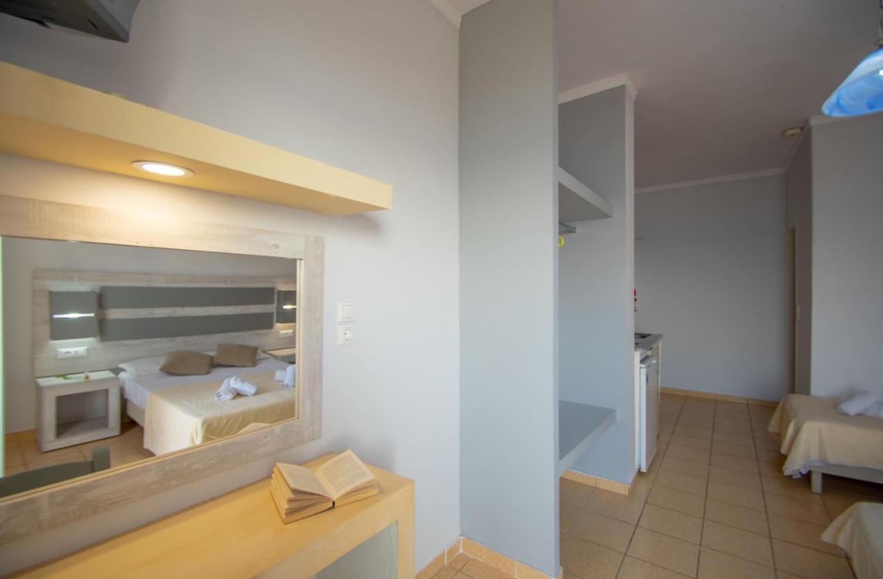Agoulos Beach Hotel Argassi Exterior foto