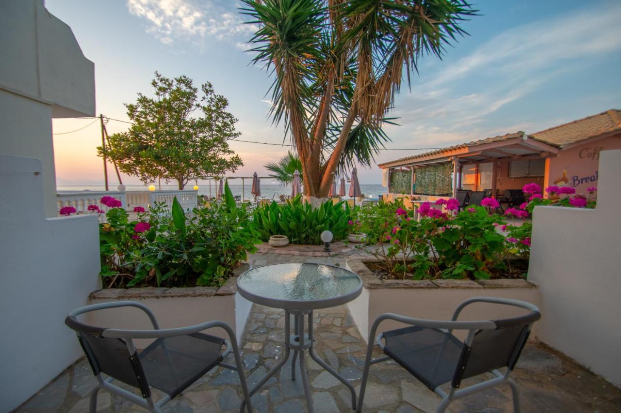 Agoulos Beach Hotel Argassi Exterior foto